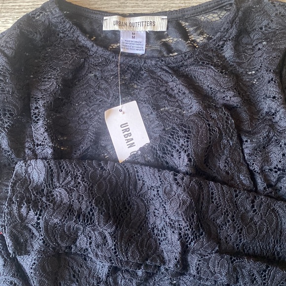 SOLD UO Danica Lace Sheer Long Sleeve Top NWT - Picture 4 of 8